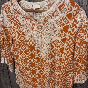 Solitaire Terracotta and Ivory Patterned Blouse S